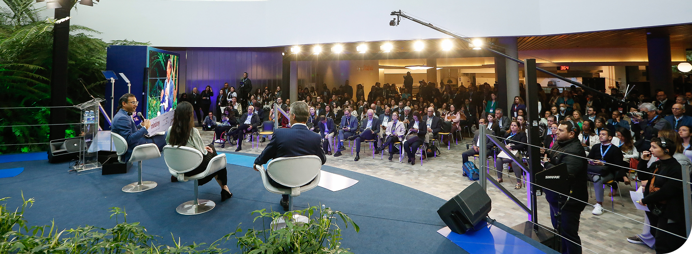 Apresentação em um evento corporativo